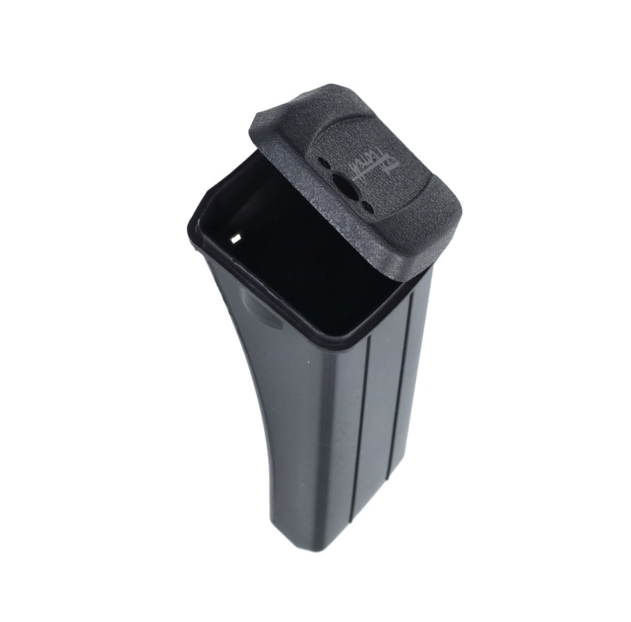 Verktygsbox under dyna (Kreidler)