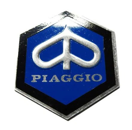 Emblem "Piaggio" Ø31mm